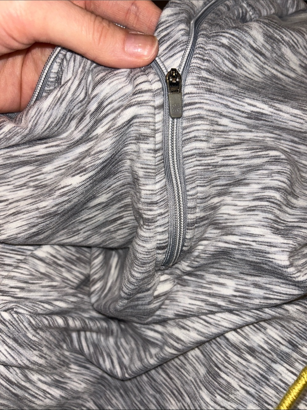 Vintage Athleta Quarter Zip Heathered Gray Space Dye | Large | Thumb Holes - Picture 3 of 9